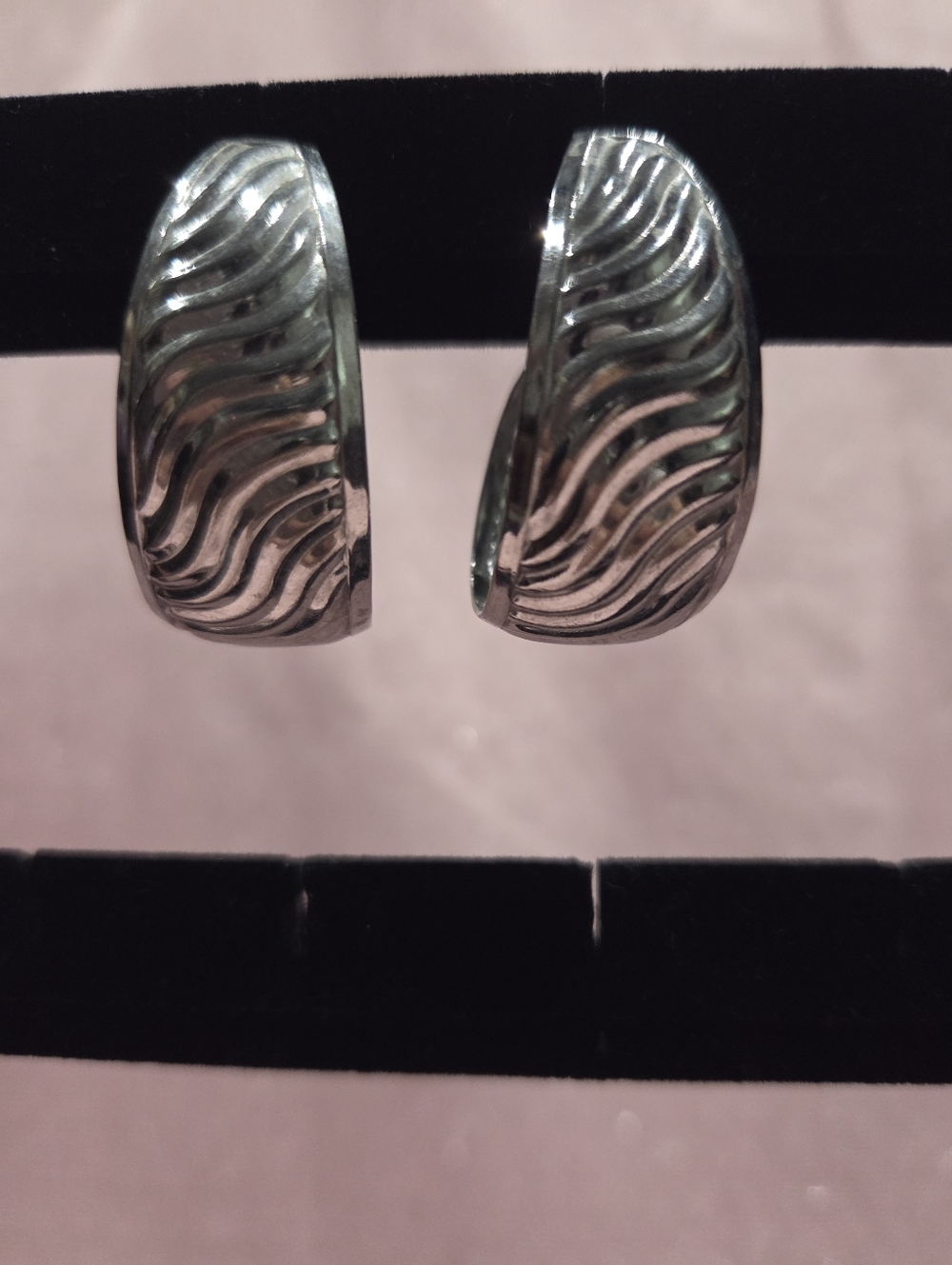 Faux Silver-Tone Wave Pattern Hoop Earrings - Women Jewelry
